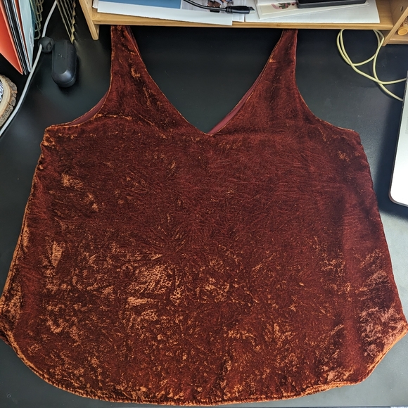 Velvet Tank Burnt Orange LOFT medium petite - Picture 4 of 10